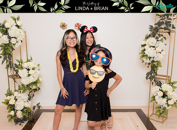 50198 - Linda + Brian Wedding Photobooth 2021