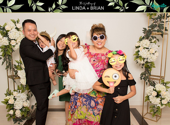 50212 - Linda + Brian Wedding Photobooth 2021