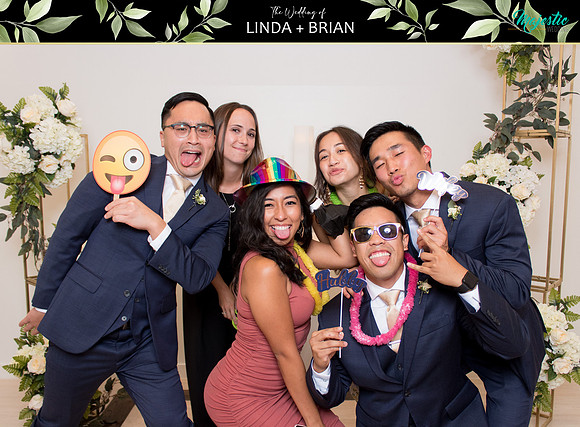 50028 - Linda + Brian Wedding Photobooth 2021