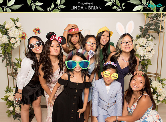 50240 - Linda + Brian Wedding Photobooth 2021