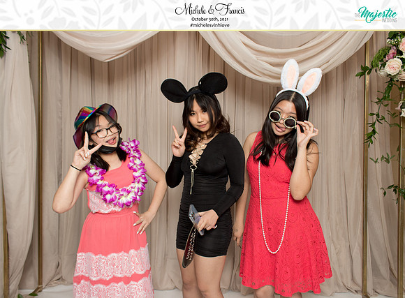 60121 - Michele + Francis Wedding Photobooth 2021