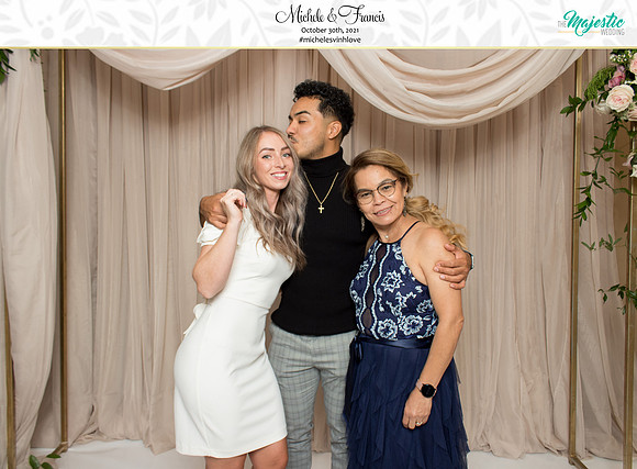 60119 - Michele + Francis Wedding Photobooth 2021