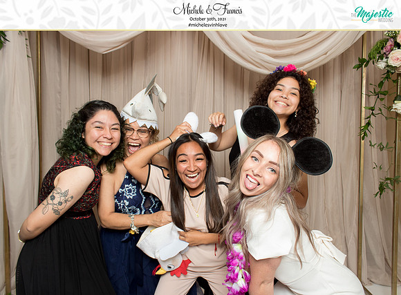 60338 - Michele + Francis Wedding Photobooth 2021