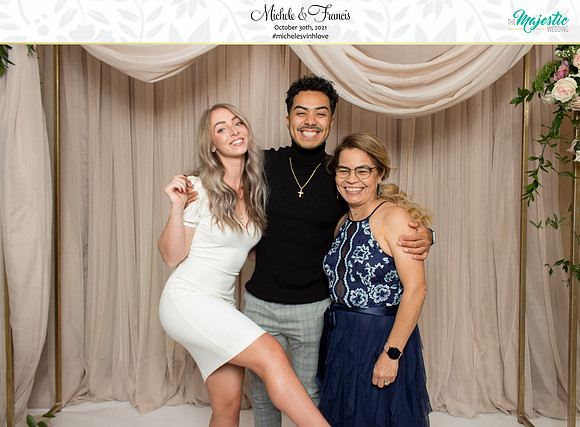 60118 - Michele + Francis Wedding Photobooth 2021