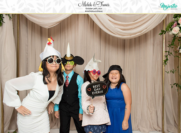 60136 - Michele + Francis Wedding Photobooth 2021