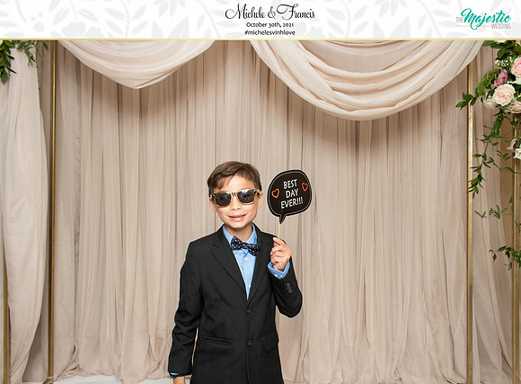 60037 - Michele + Francis Wedding Photobooth 2021