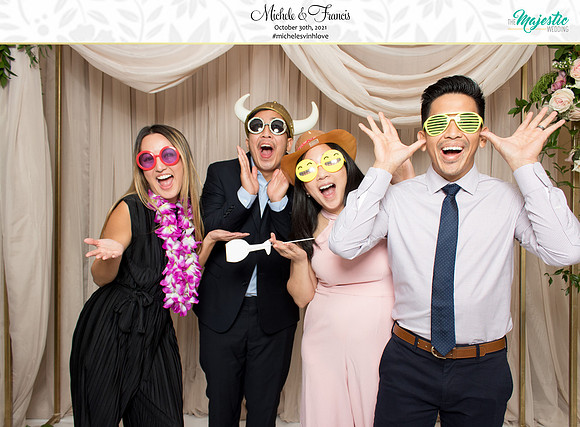 60029 - Michele + Francis Wedding Photobooth 2021