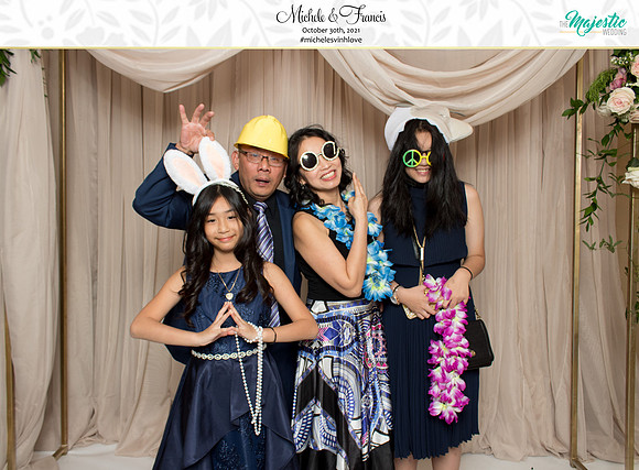 60239 - Michele + Francis Wedding Photobooth 2021
