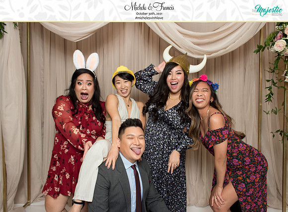 60163 - Michele + Francis Wedding Photobooth 2021