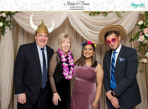 60182 - Michele + Francis Wedding Photobooth 2021