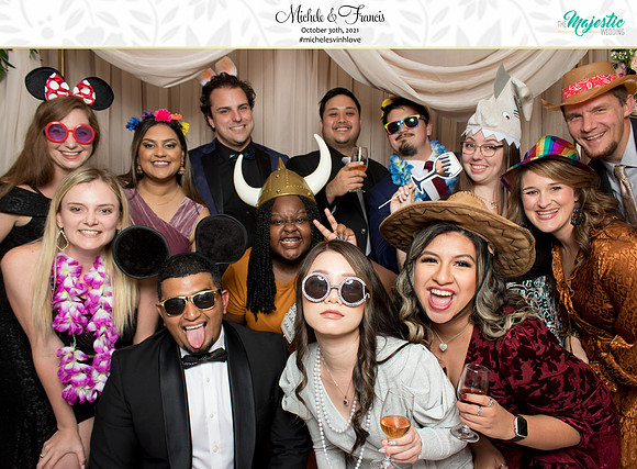 60168 - Michele + Francis Wedding Photobooth 2021