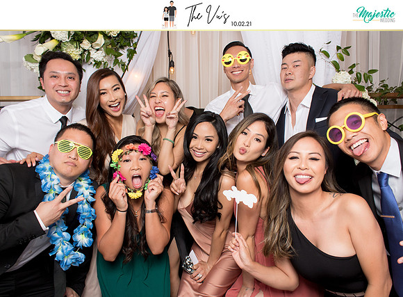 60064 - Michelle + Kevin Wedding Photobooth 2021