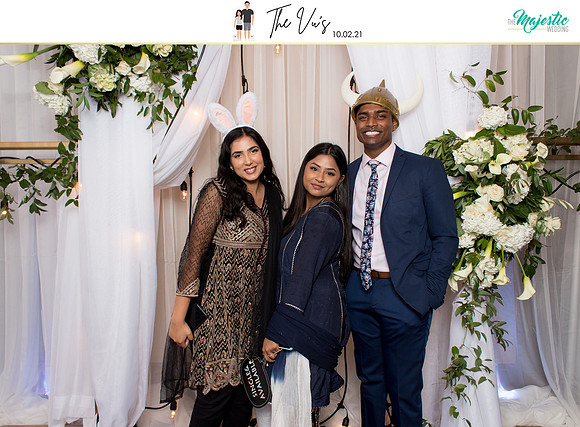 60037 - Michelle + Kevin Wedding Photobooth 2021