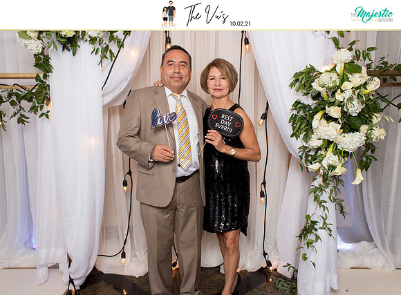 60277 - Michelle + Kevin Wedding Photobooth 2021