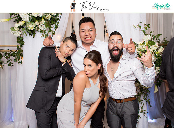 60309 - Michelle + Kevin Wedding Photobooth 2021