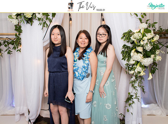 60276 - Michelle + Kevin Wedding Photobooth 2021
