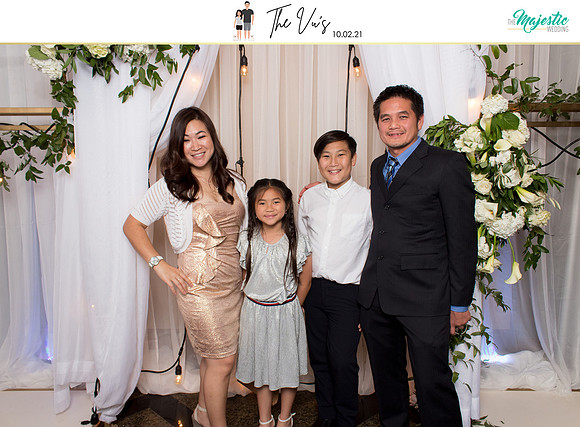 60337 - Michelle + Kevin Wedding Photobooth 2021