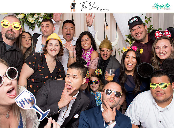 60312 - Michelle + Kevin Wedding Photobooth 2021
