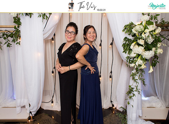 60194 - Michelle + Kevin Wedding Photobooth 2021