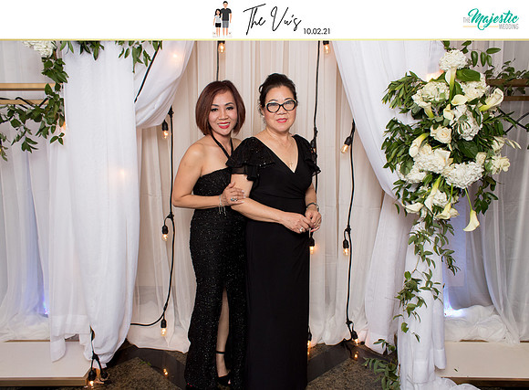 60186 - Michelle + Kevin Wedding Photobooth 2021