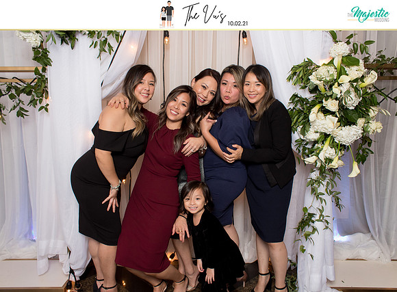 60227 - Michelle + Kevin Wedding Photobooth 2021