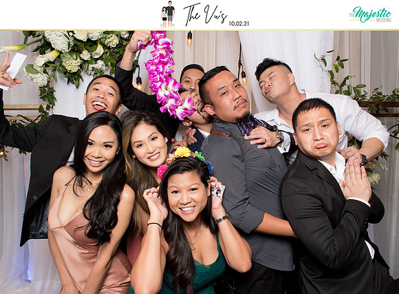 60401 - Michelle + Kevin Wedding Photobooth 2021