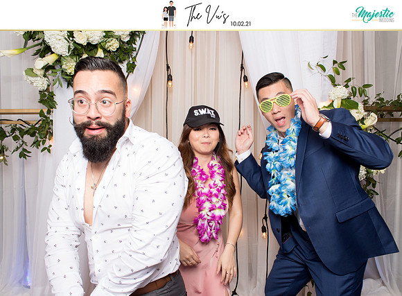 60299 - Michelle + Kevin Wedding Photobooth 2021