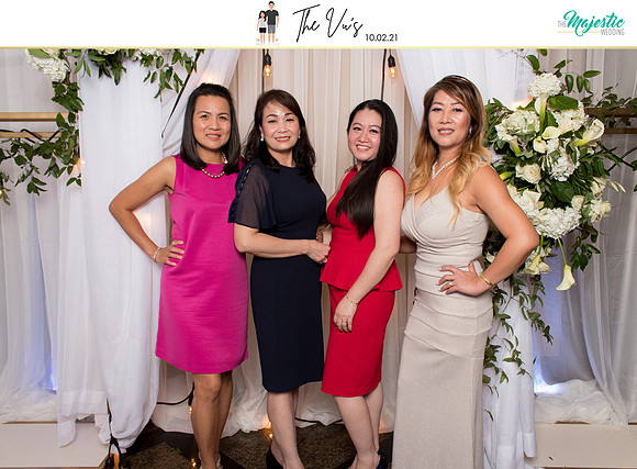 60130 - Michelle + Kevin Wedding Photobooth 2021