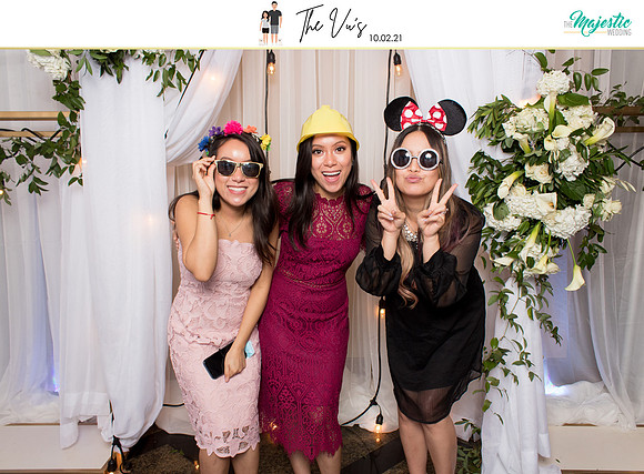 60082 - Michelle + Kevin Wedding Photobooth 2021