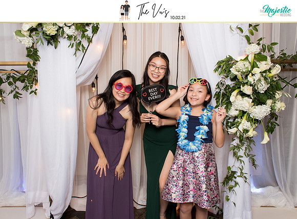 60235 - Michelle + Kevin Wedding Photobooth 2021