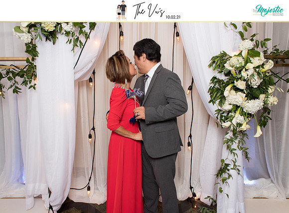 60269 - Michelle + Kevin Wedding Photobooth 2021