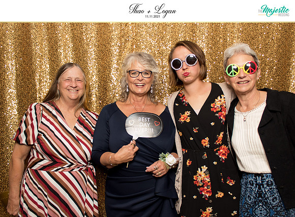 60096 - Thao + Logan Wedding Photobooth 2021