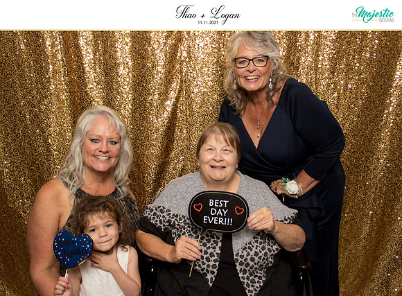 60208 - Thao + Logan Wedding Photobooth 2021