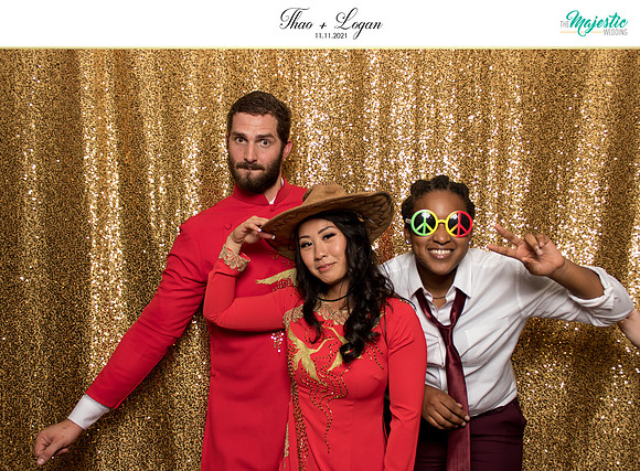 60340 - Thao + Logan Wedding Photobooth 2021