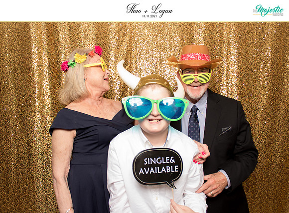 60126 - Thao + Logan Wedding Photobooth 2021