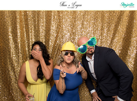 60180 - Thao + Logan Wedding Photobooth 2021
