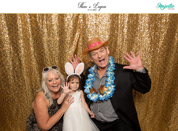 60112 - Thao + Logan Wedding Photobooth 2021
