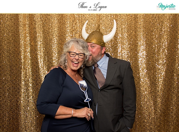 60240 - Thao + Logan Wedding Photobooth 2021