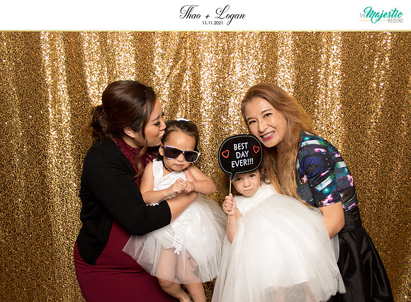 60132 - Thao + Logan Wedding Photobooth 2021