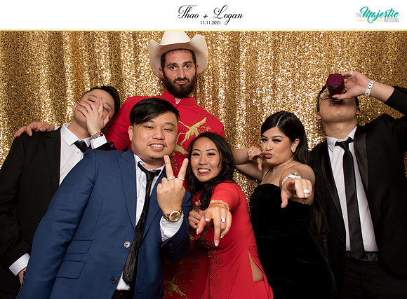60352 - Thao + Logan Wedding Photobooth 2021