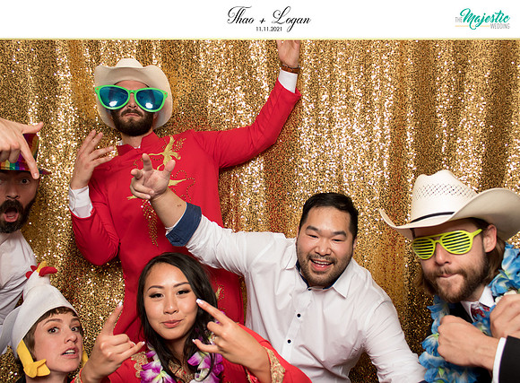 60366 - Thao + Logan Wedding Photobooth 2021