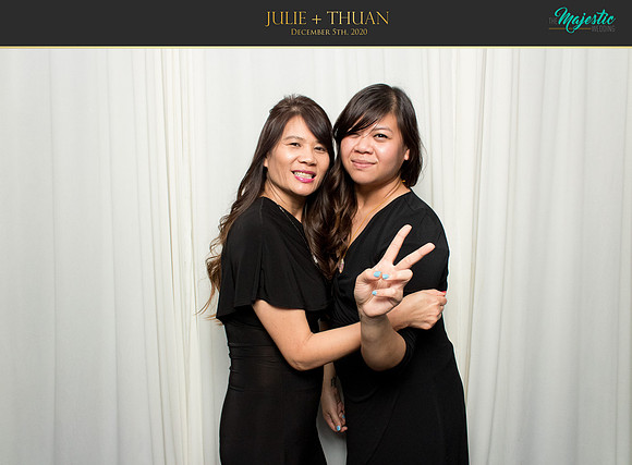 20107 - Julie + Thuan Wedding Photobooth 2020