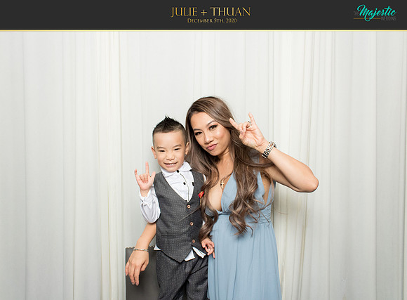 20070 - Julie + Thuan Wedding Photobooth 2020