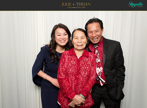 20130 - Julie + Thuan Wedding Photobooth 2020