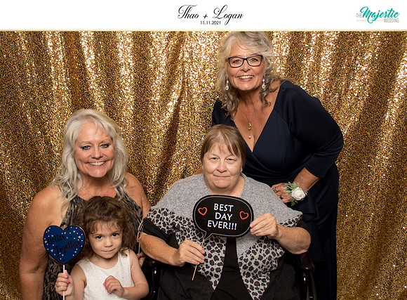 60207 - Thao + Logan Wedding Photobooth 2021