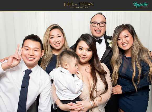 20087 - Julie + Thuan Wedding Photobooth 2020