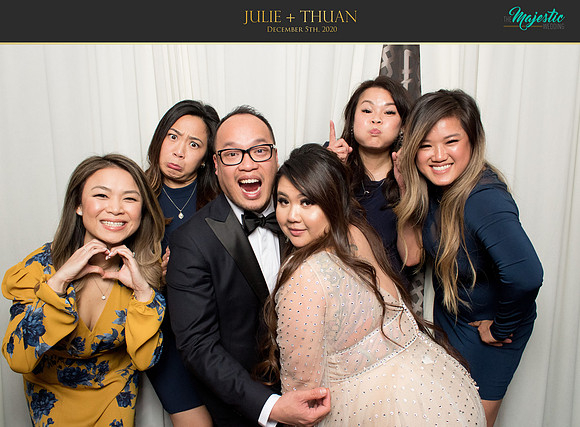 20103 - Julie + Thuan Wedding Photobooth 2020