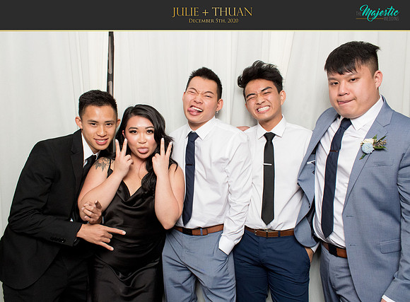 20079 - Julie + Thuan Wedding Photobooth 2020