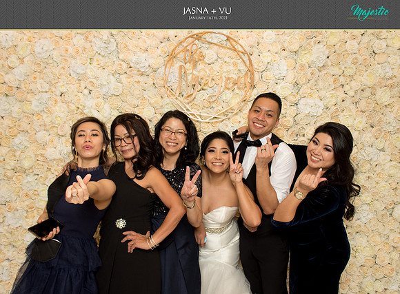 20206 - Jasna + Vu Wedding Photobooth 2021