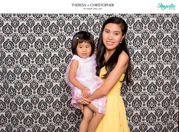 60220 - Theresa + Christopher Wedding Photobooth 2021
